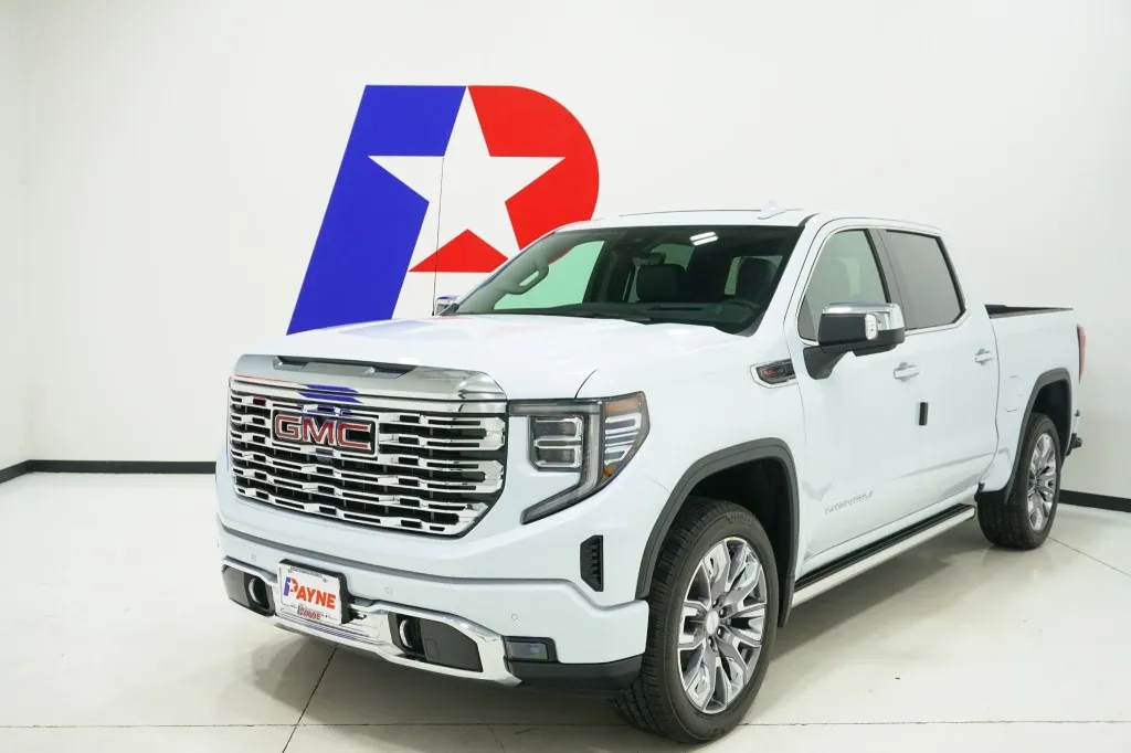 2026 GMC Sierra 1500 Denali's photo