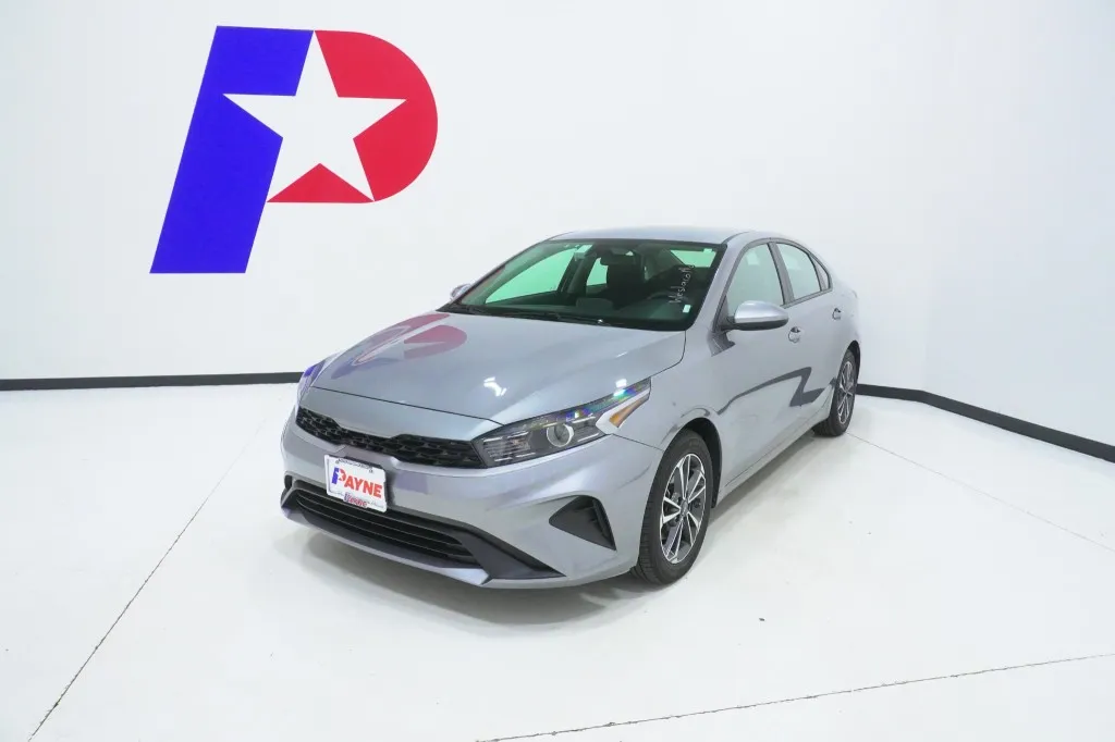 2023 KIA Forte LXS