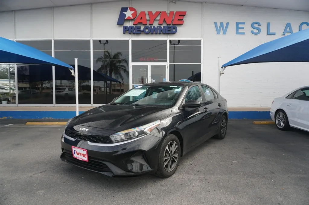 2024 KIA Forte LXS 2024 KIA Forte LXS