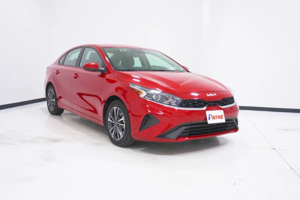2024 KIA Forte LXS 2024 KIA Forte LXS