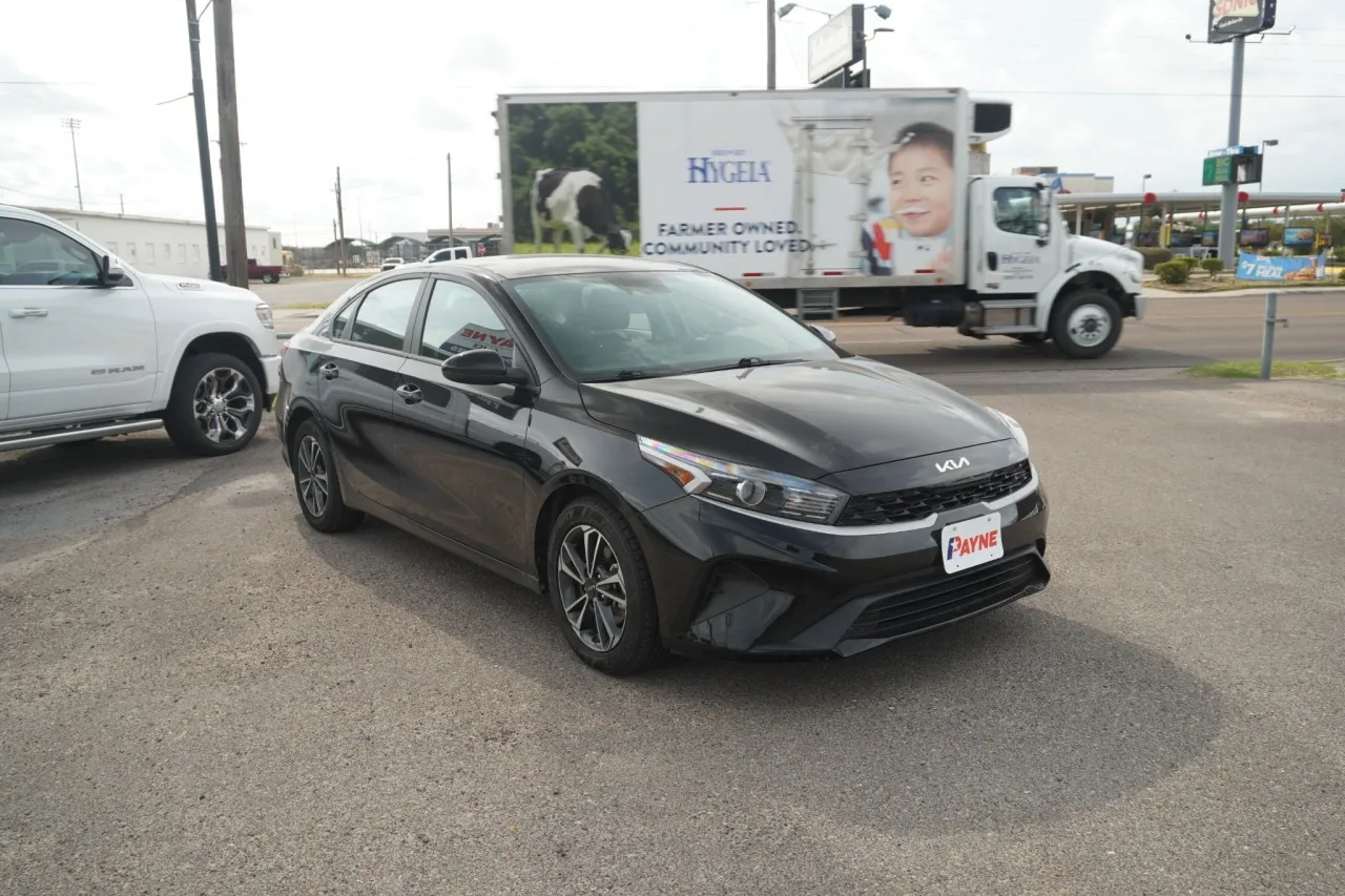 2024 KIA Forte LXS