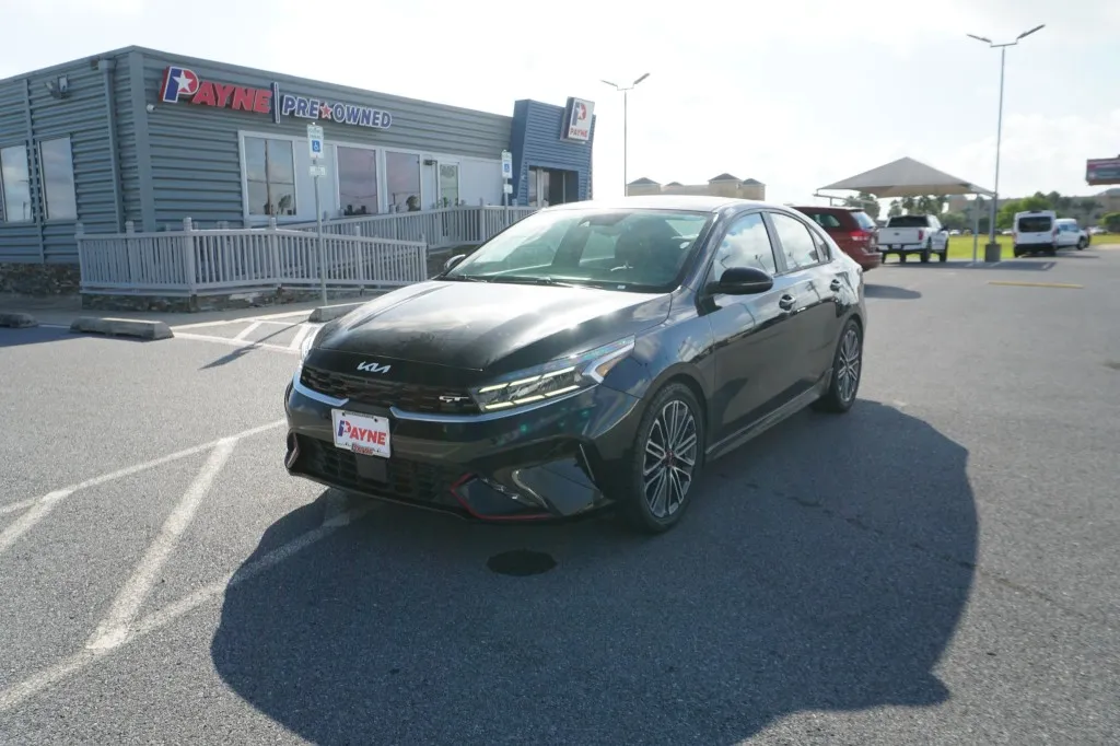 2023 KIA Forte GT