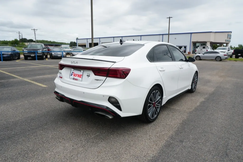 2024 KIA Forte GT