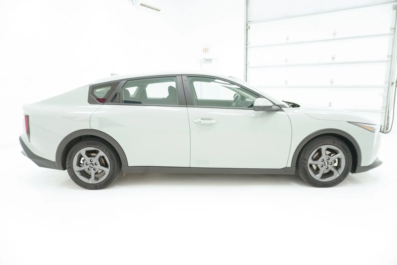 2025 KIA K4 LX