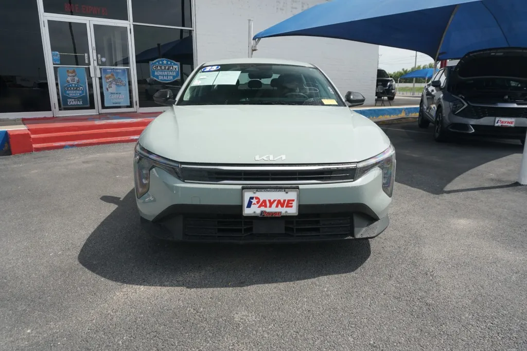 2025 KIA K4 LXS