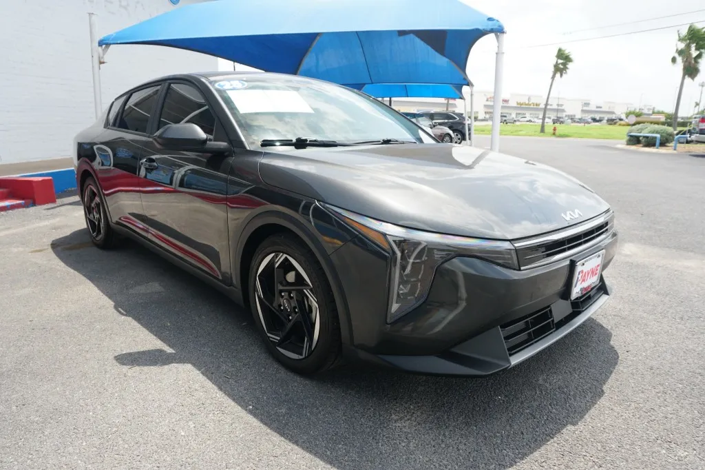 2025 KIA K4 EX