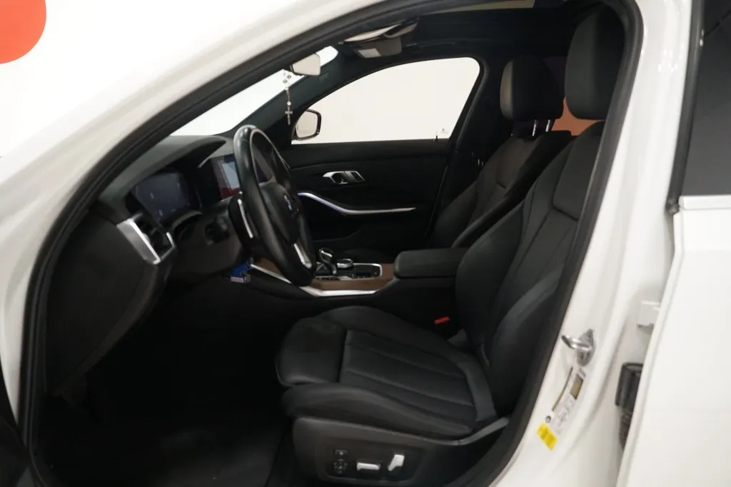 2021 BMW 3 Series 330i 2021 BMW 3 Series 330i