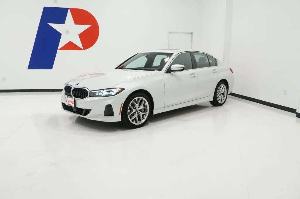 2025 BMW 3 Series 330i