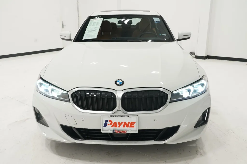 2025 BMW 3 Series 330i