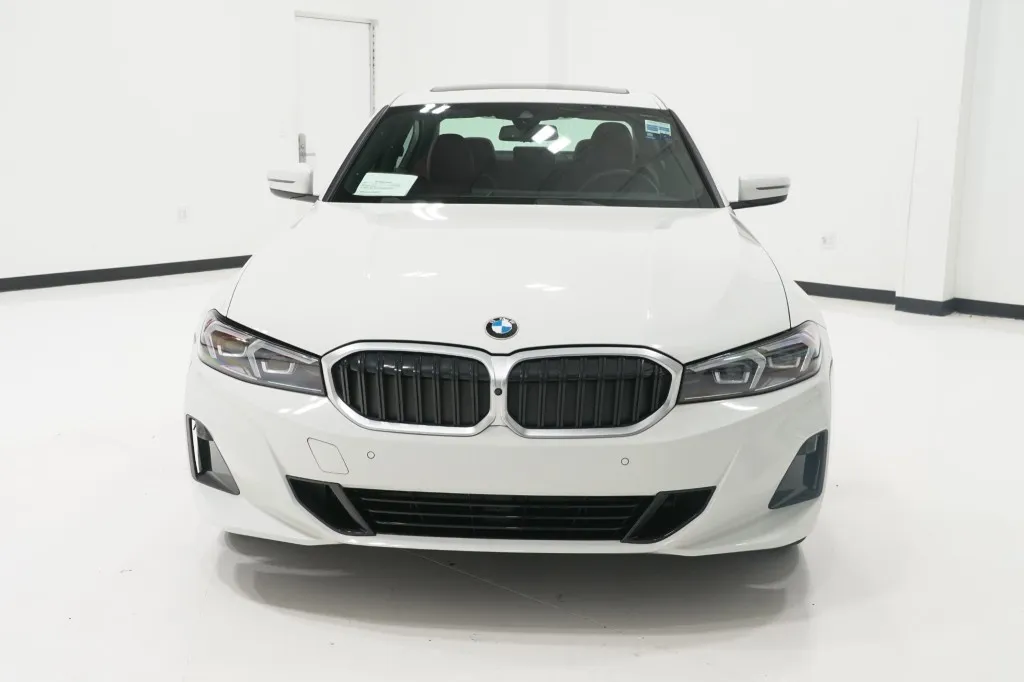 2024 BMW 3 Series 330i
