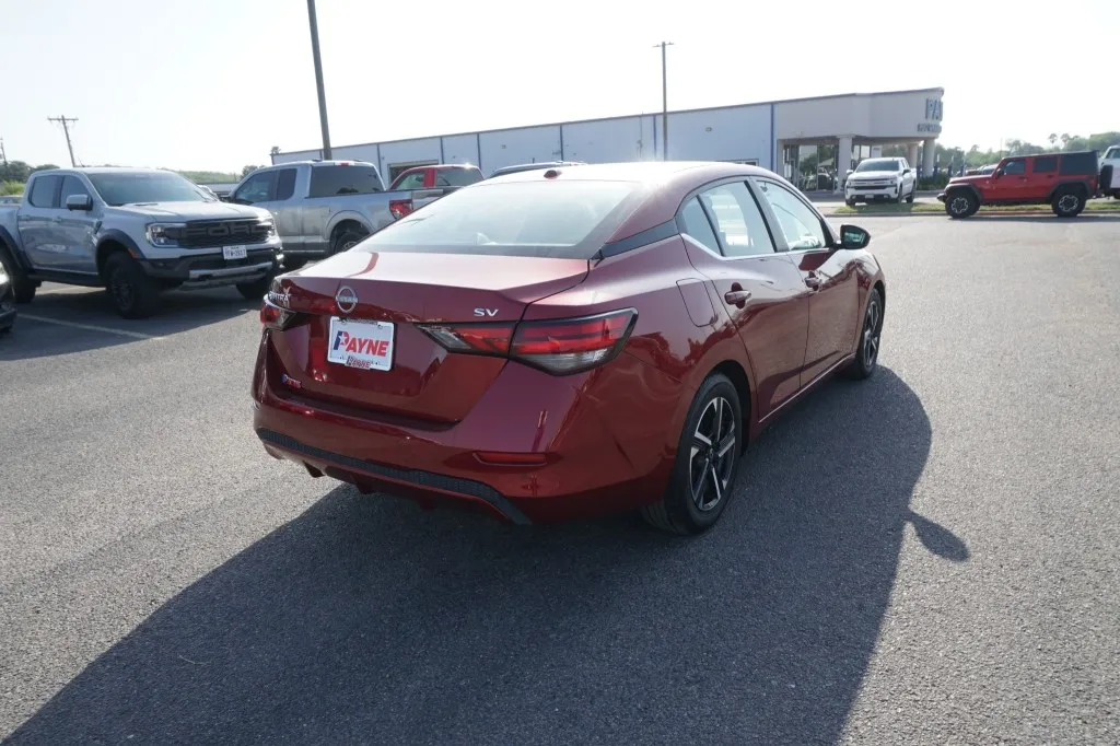2024 Nissan Sentra SV