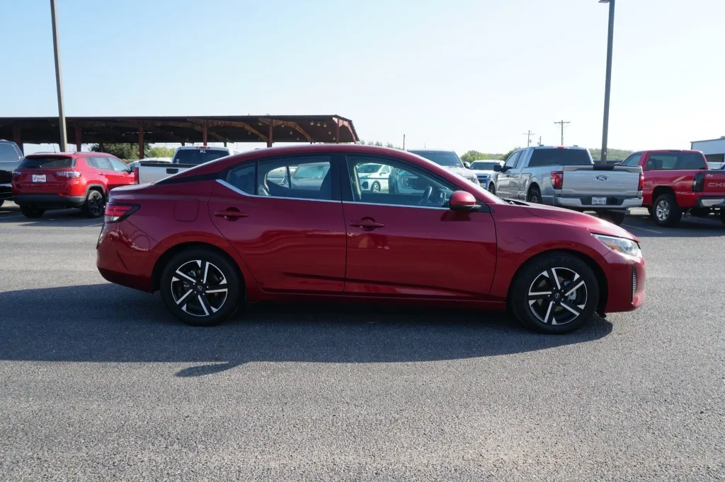 2024 Nissan Sentra SV