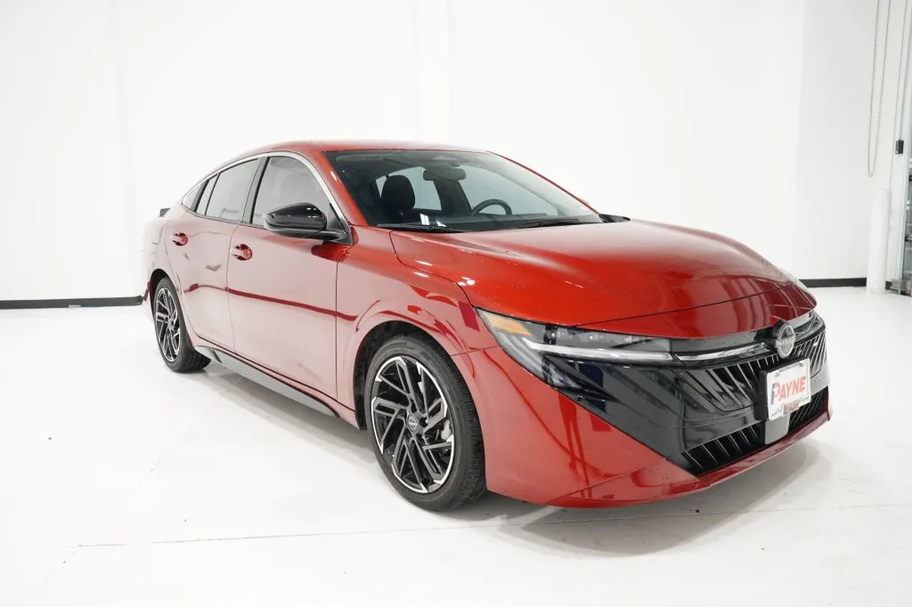 2026 Nissan Sentra SR