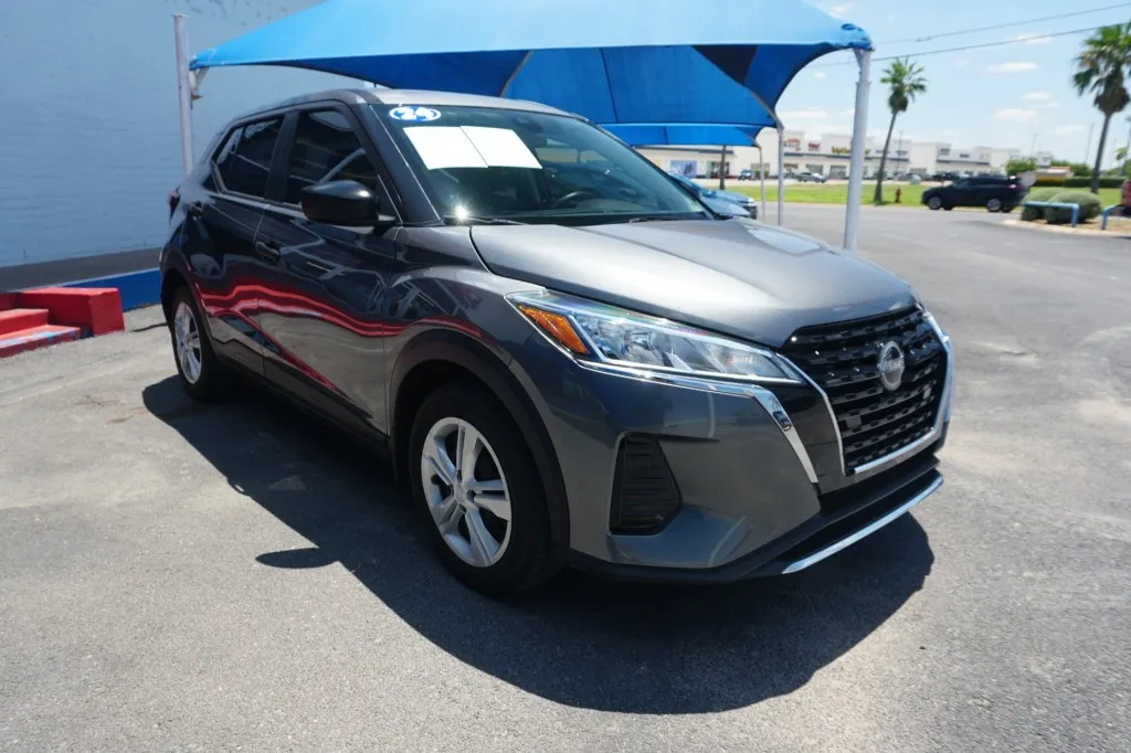 2024 Nissan Kicks S