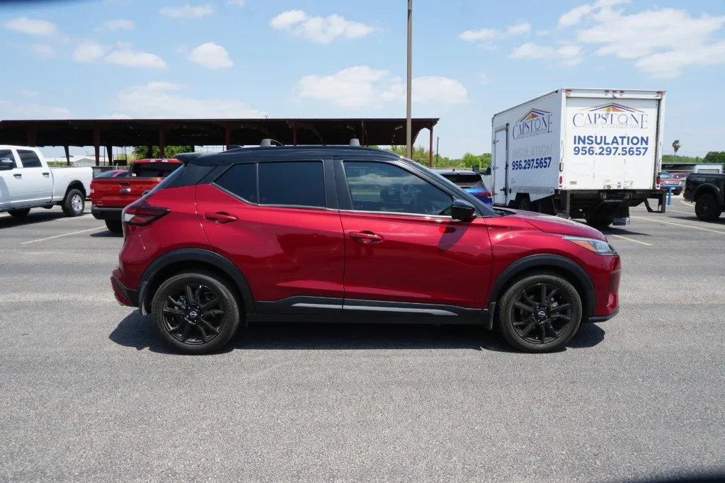 2024 Nissan Kicks SR