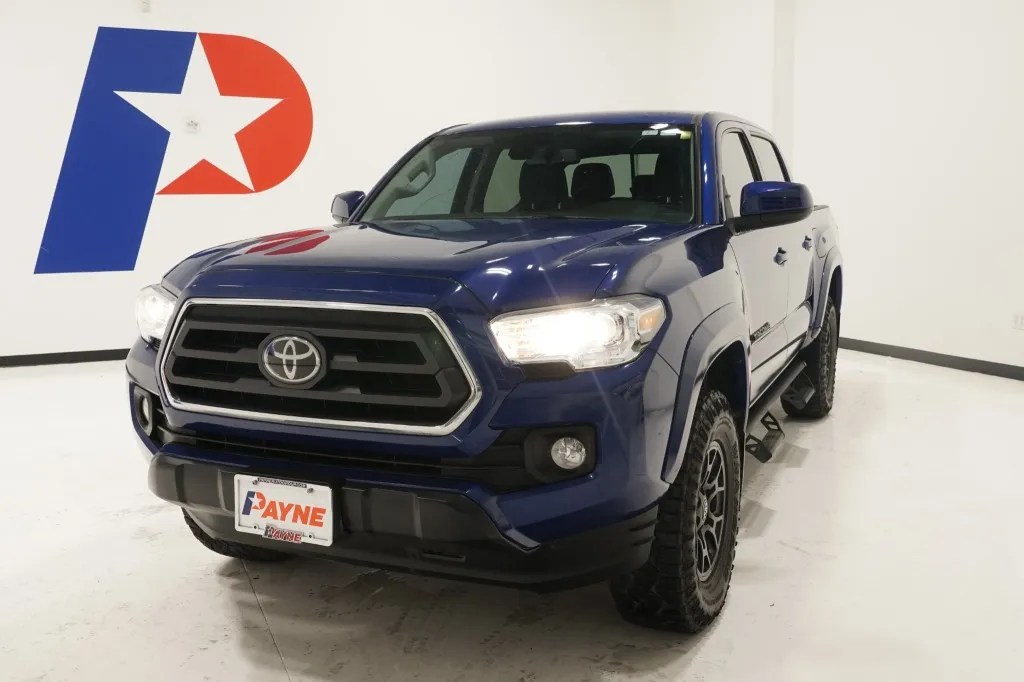 2022 Toyota Tacoma 2WD SR5