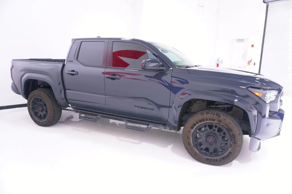 2026 Toyota Tacoma 2WD SR5
