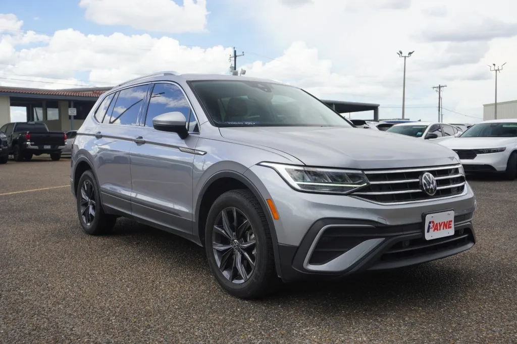 2023 Volkswagen Tiguan SE
