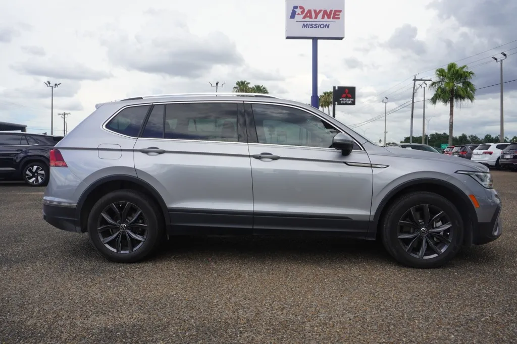 2023 Volkswagen Tiguan SE