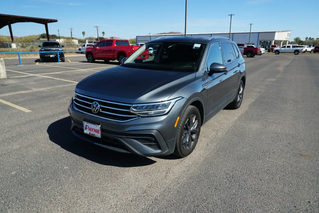 2024 Volkswagen Tiguan SE