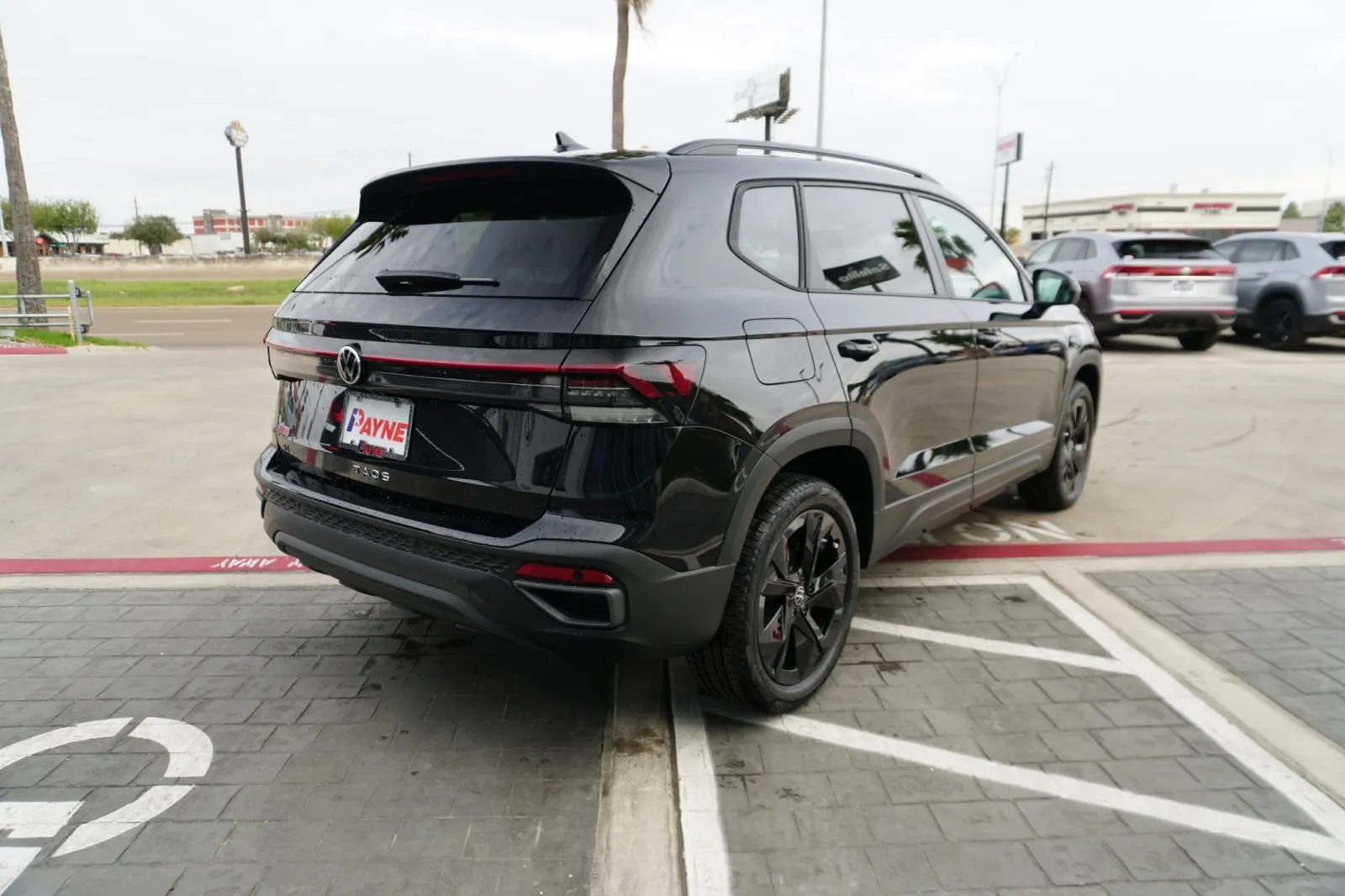 2026 Volkswagen Taos SE Black 2026 Volkswagen Taos SE Black