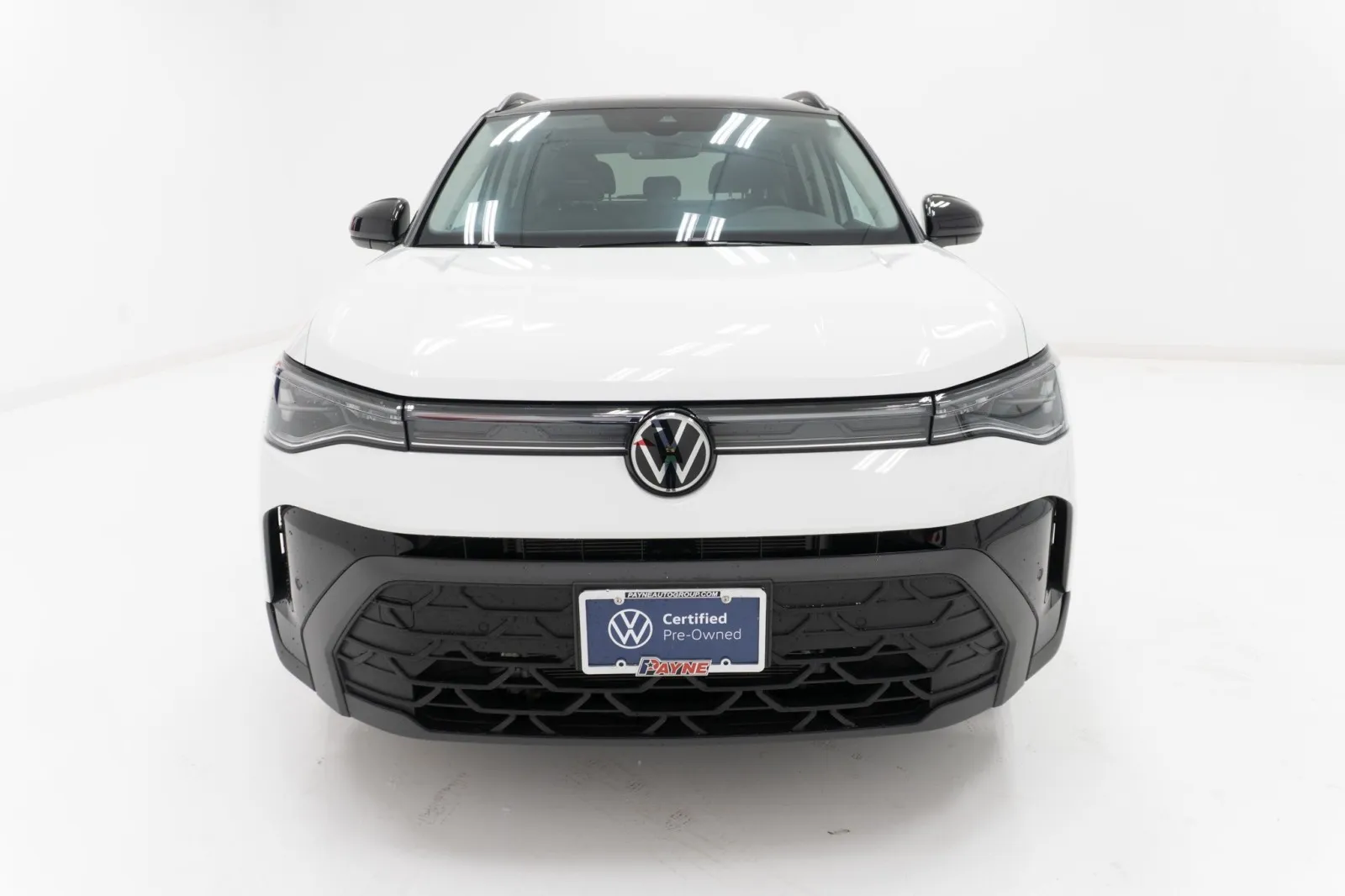 2026 Volkswagen Taos SE Black