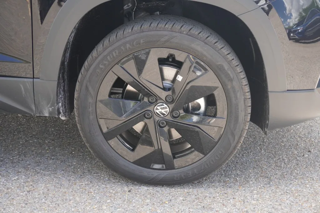 2027 Volkswagen Taos SE Black 2027 Volkswagen Taos SE Black