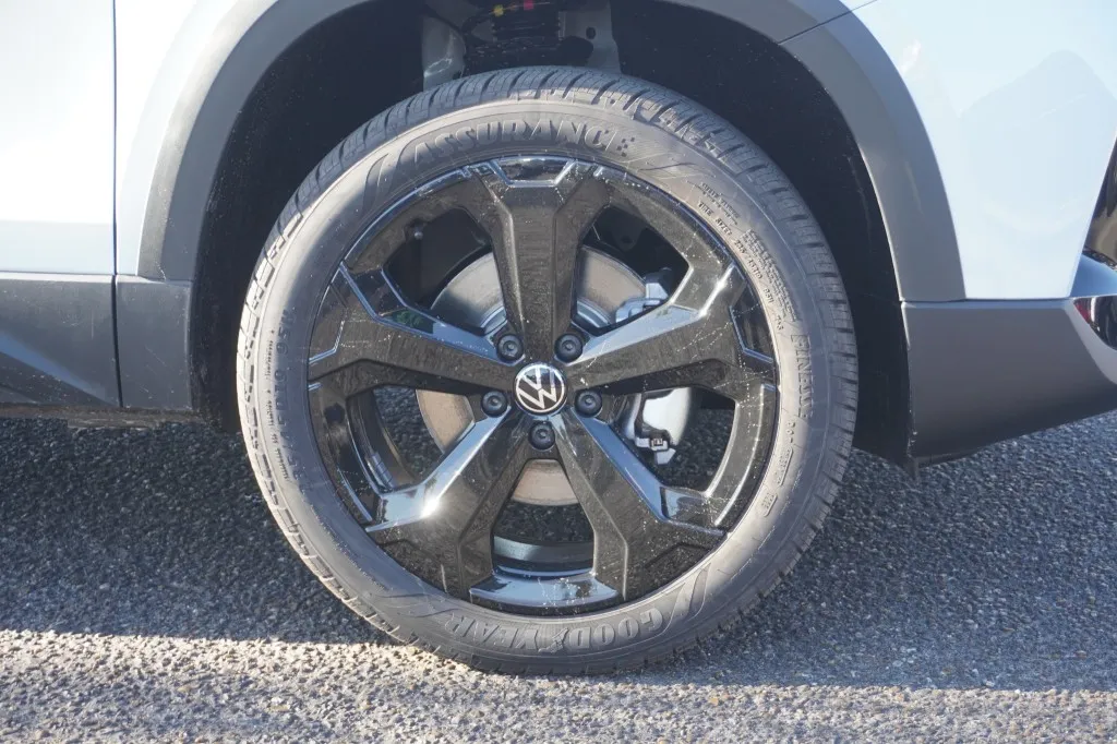 2026 Volkswagen Taos SEL 2026 Volkswagen Taos SEL