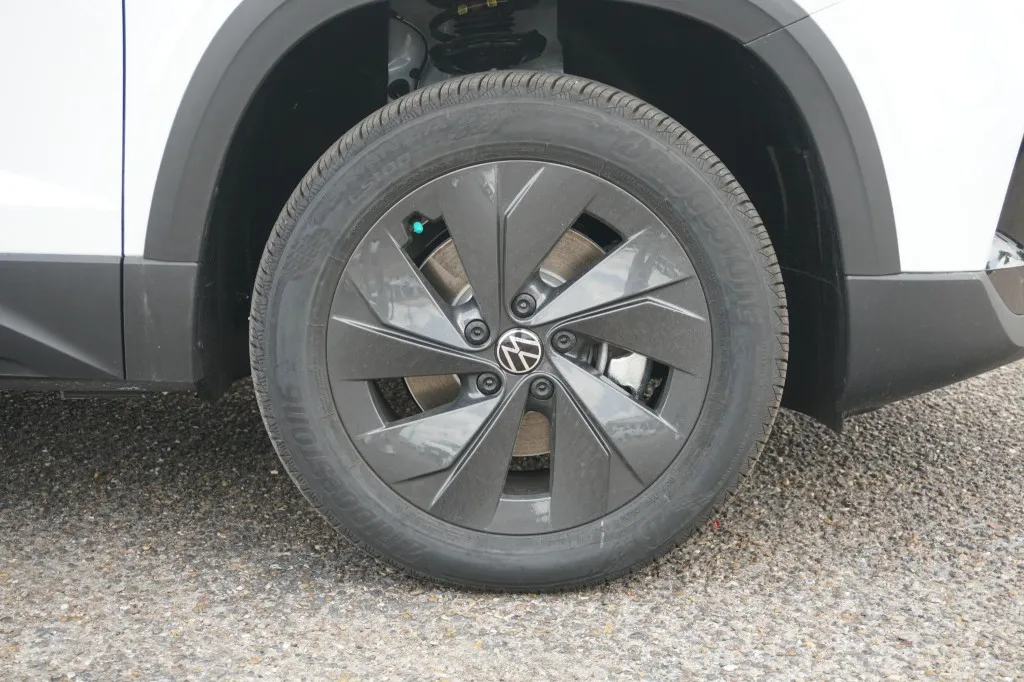 2026 Volkswagen Taos S