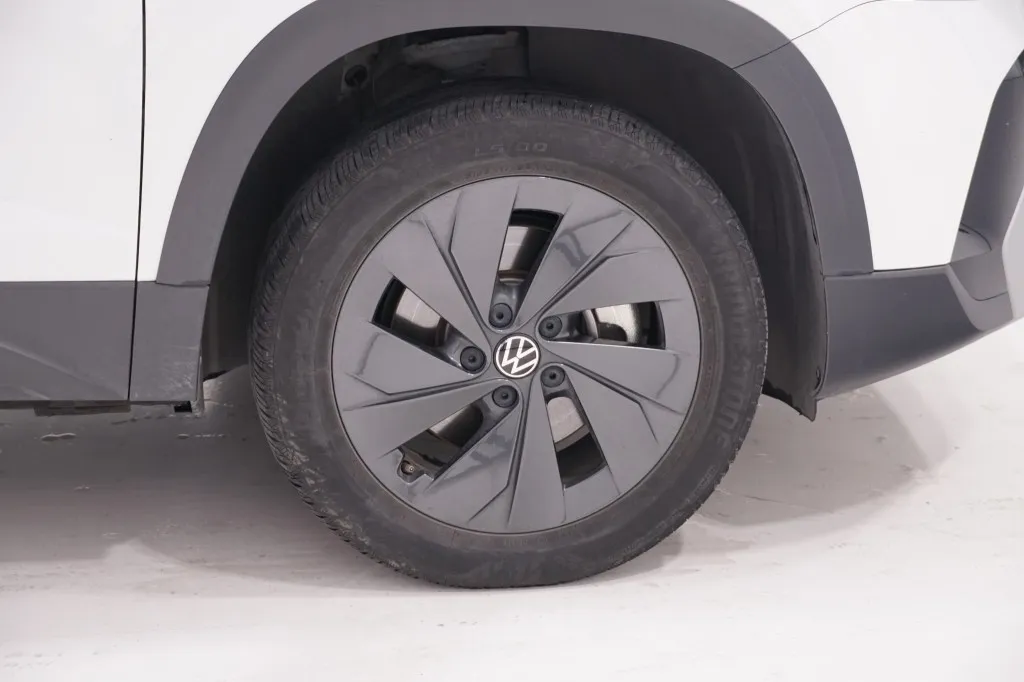 2025 Volkswagen Taos S
