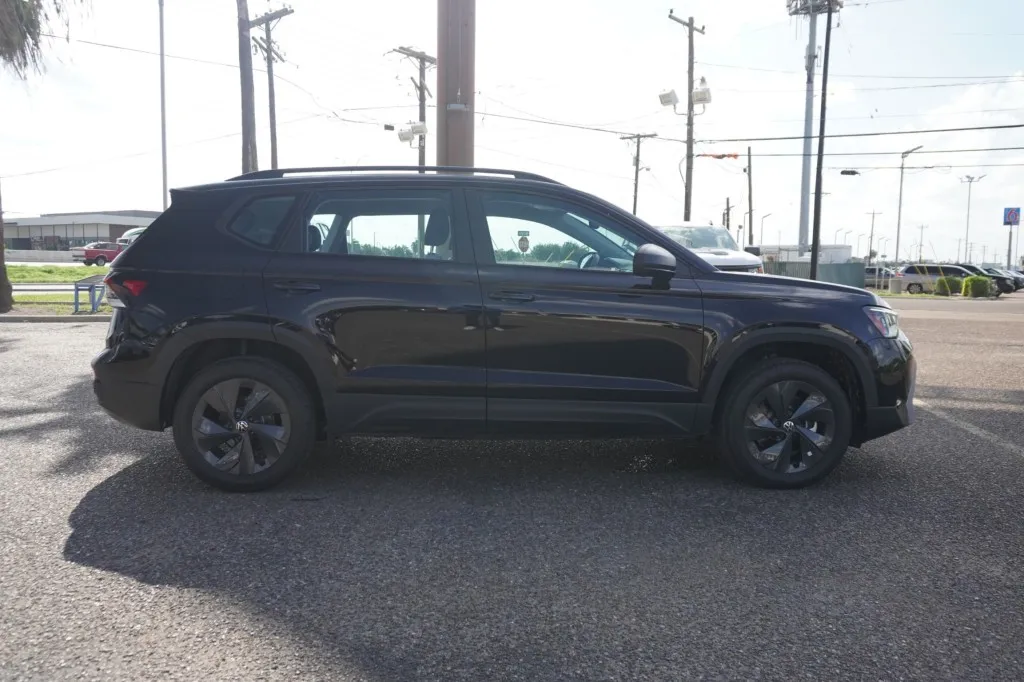2027 Volkswagen Taos S
