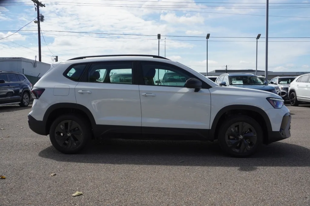 2027 Volkswagen Taos S 2027 Volkswagen Taos S