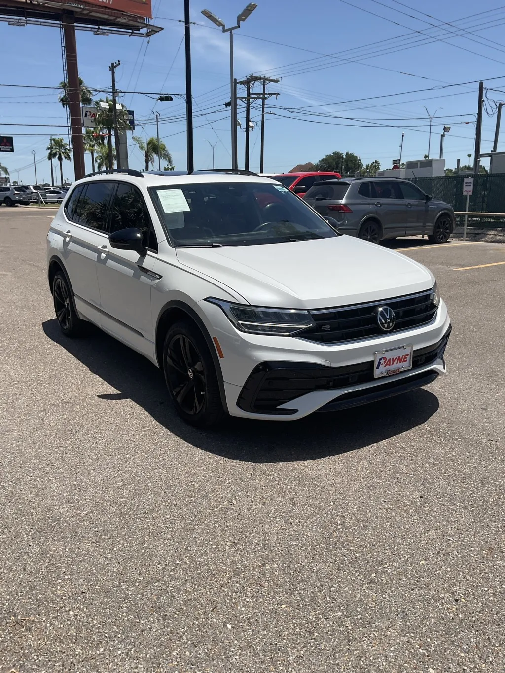 2024 Volkswagen Tiguan SE R-Line Black
