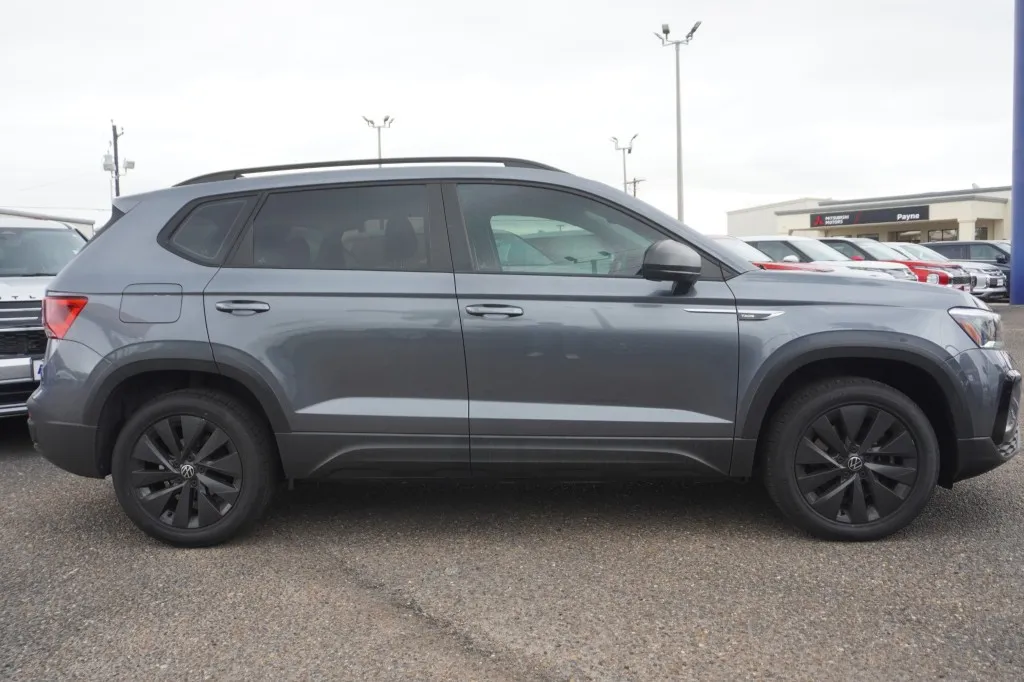 2022 Volkswagen Taos S