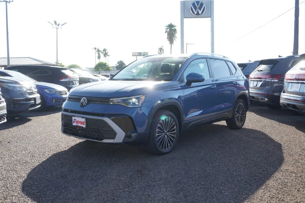 2025 Volkswagen Taos SE