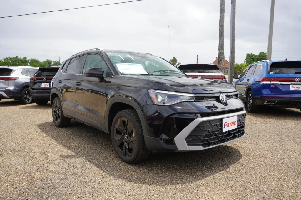 2026 Volkswagen Taos SE