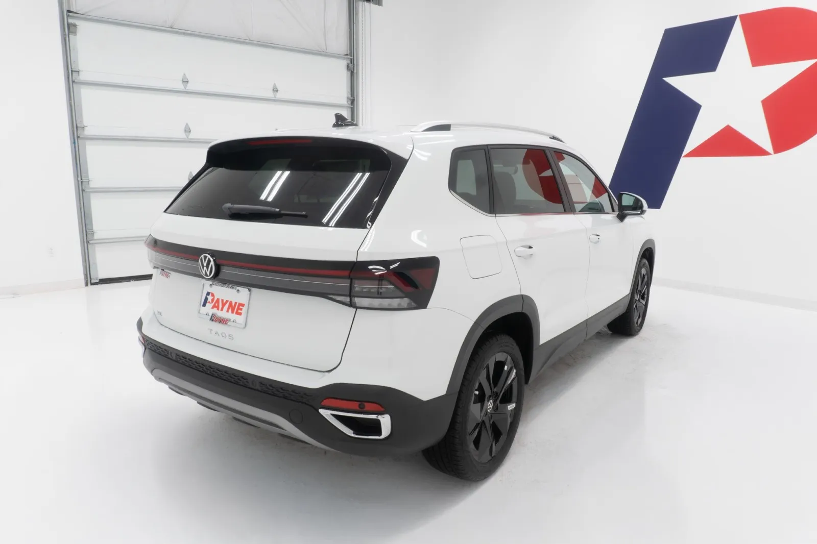 2026 Volkswagen Taos SE