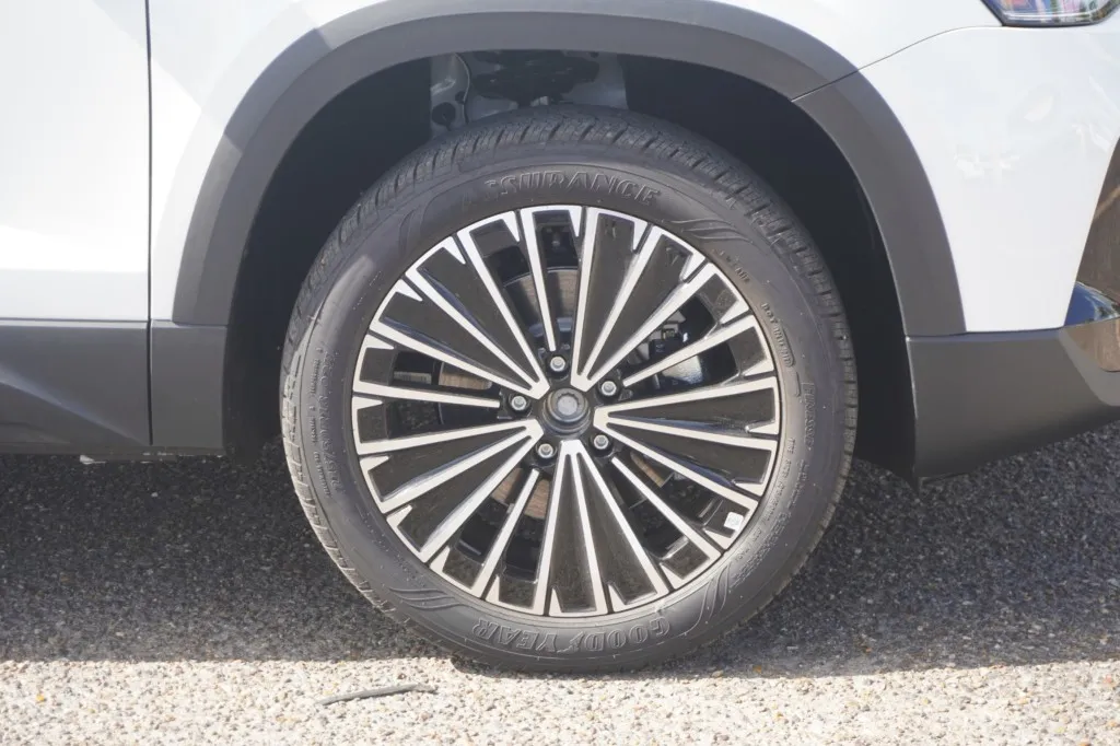 2027 Volkswagen Taos SE 2027 Volkswagen Taos SE