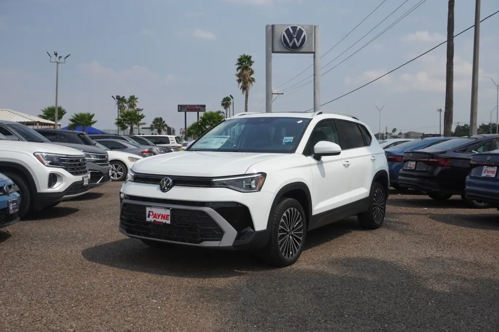 2027 Volkswagen Taos SE