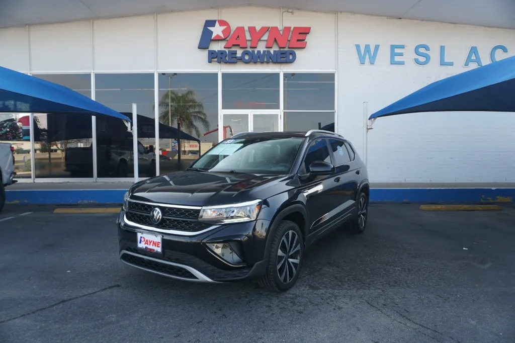 2023 Volkswagen Taos SE