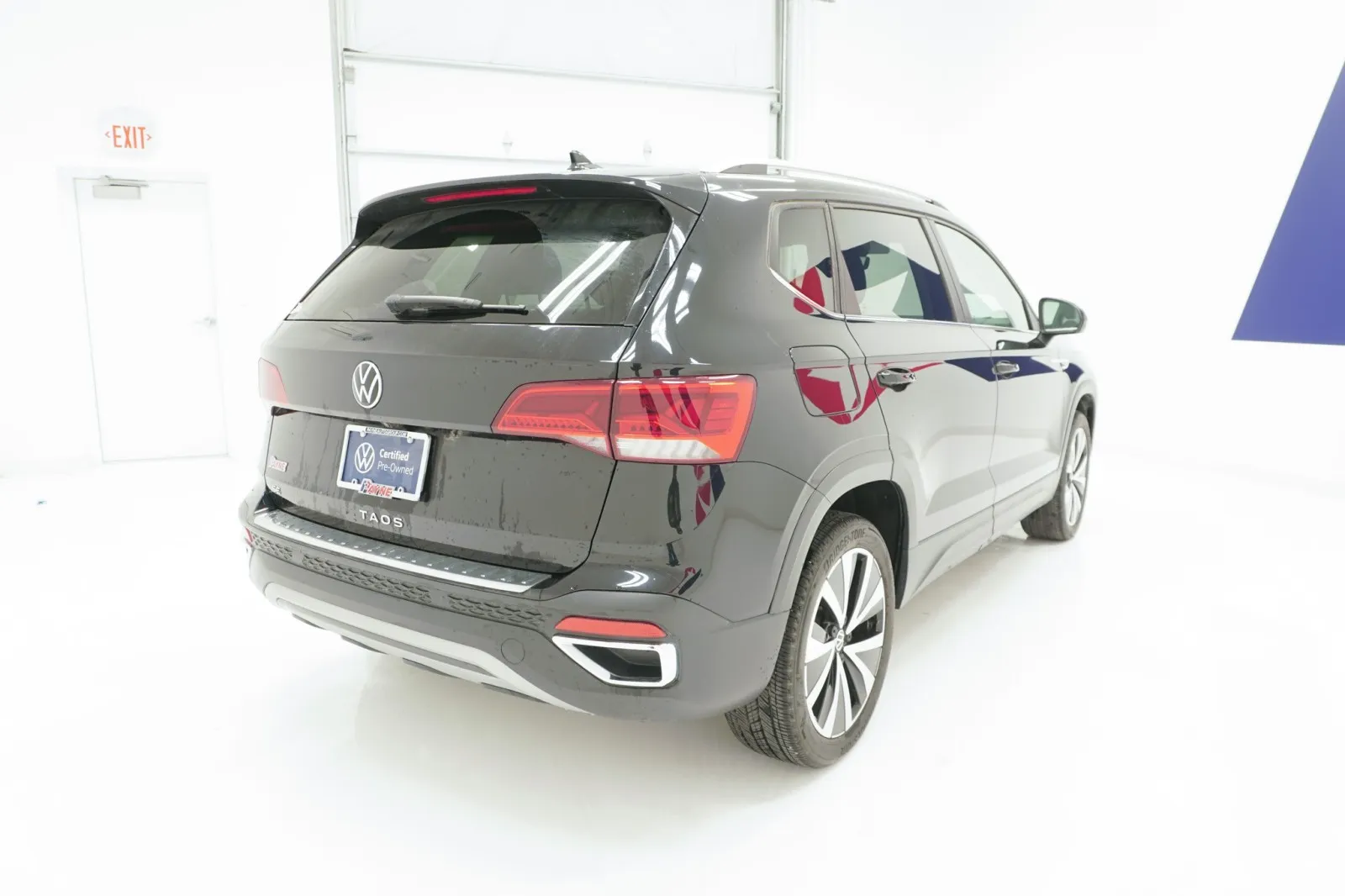 2023 Volkswagen Taos SE