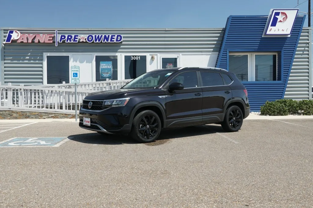 2023 Volkswagen Taos SE