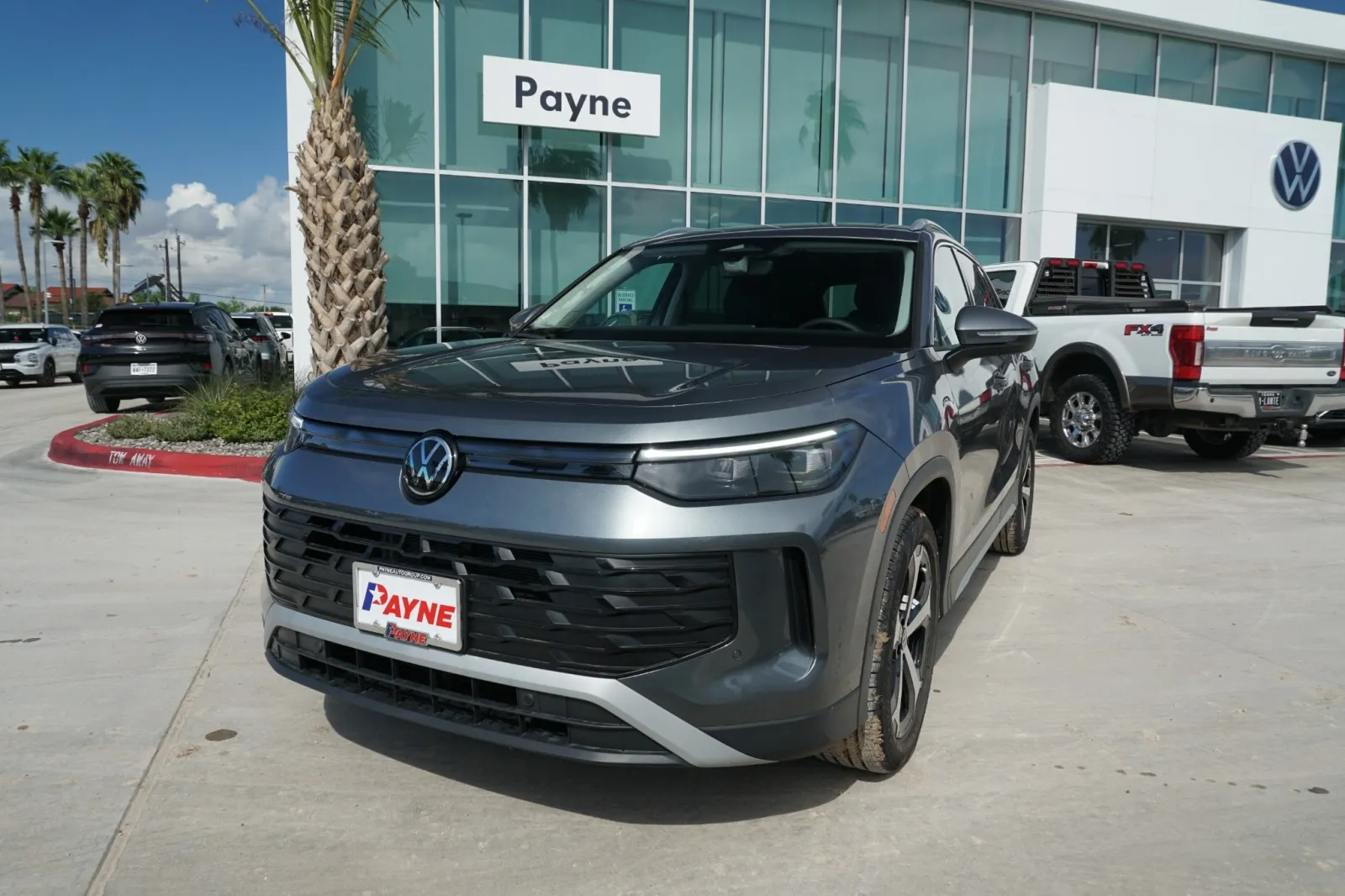 2025 Volkswagen Tiguan SE