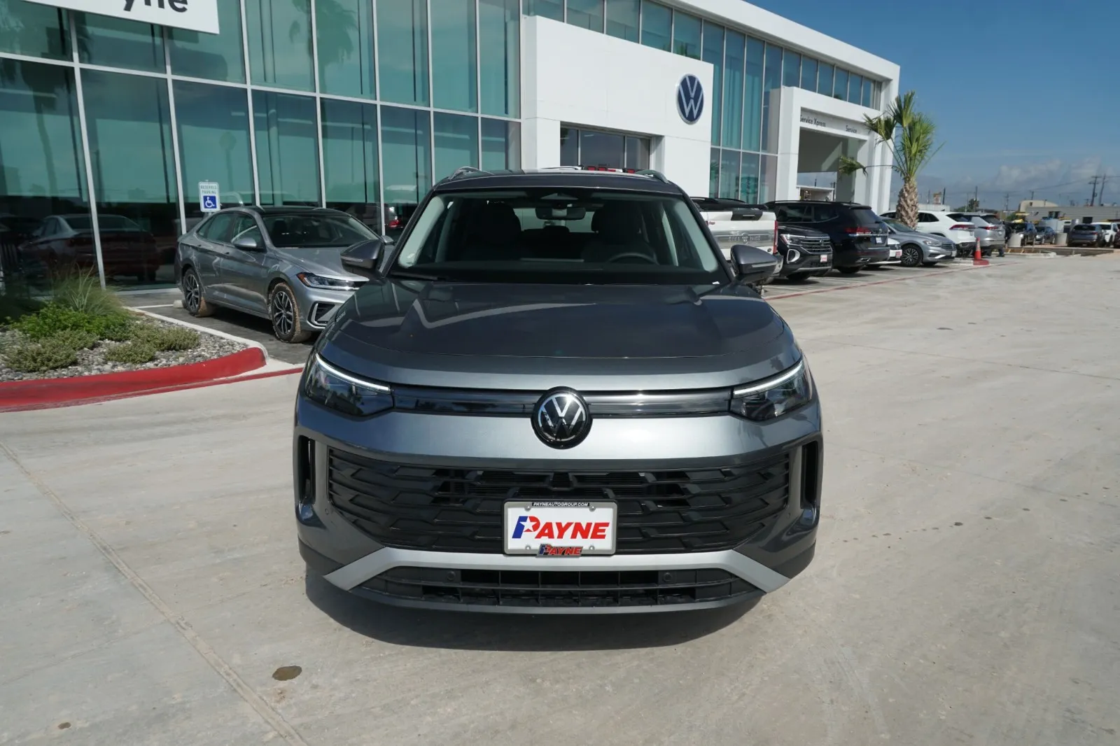 2025 Volkswagen Tiguan SE