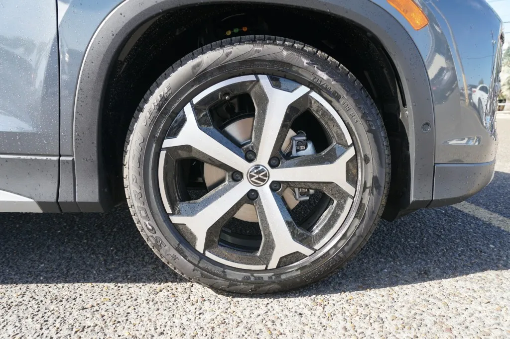 2026 Volkswagen Tiguan SE