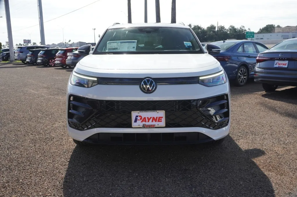 2026 Volkswagen Tiguan SE R-Line Black