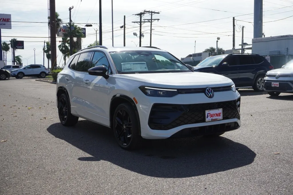2026 Volkswagen Tiguan SE R-Line Black