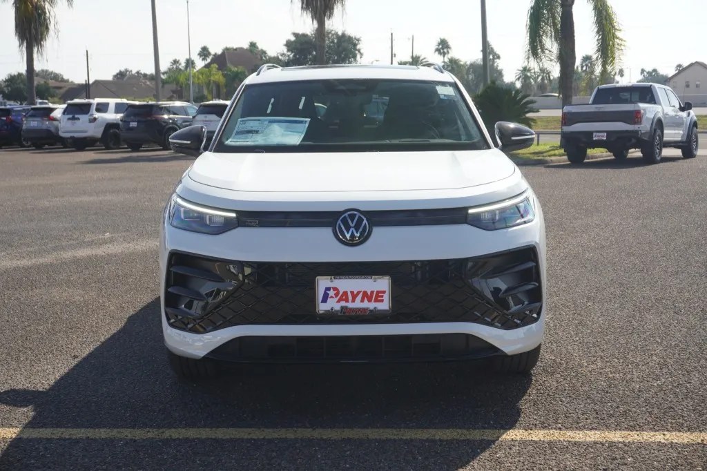 2026 Volkswagen Tiguan SE R-Line Black