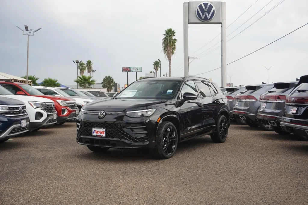 2026 Volkswagen Tiguan SE R-Line Black