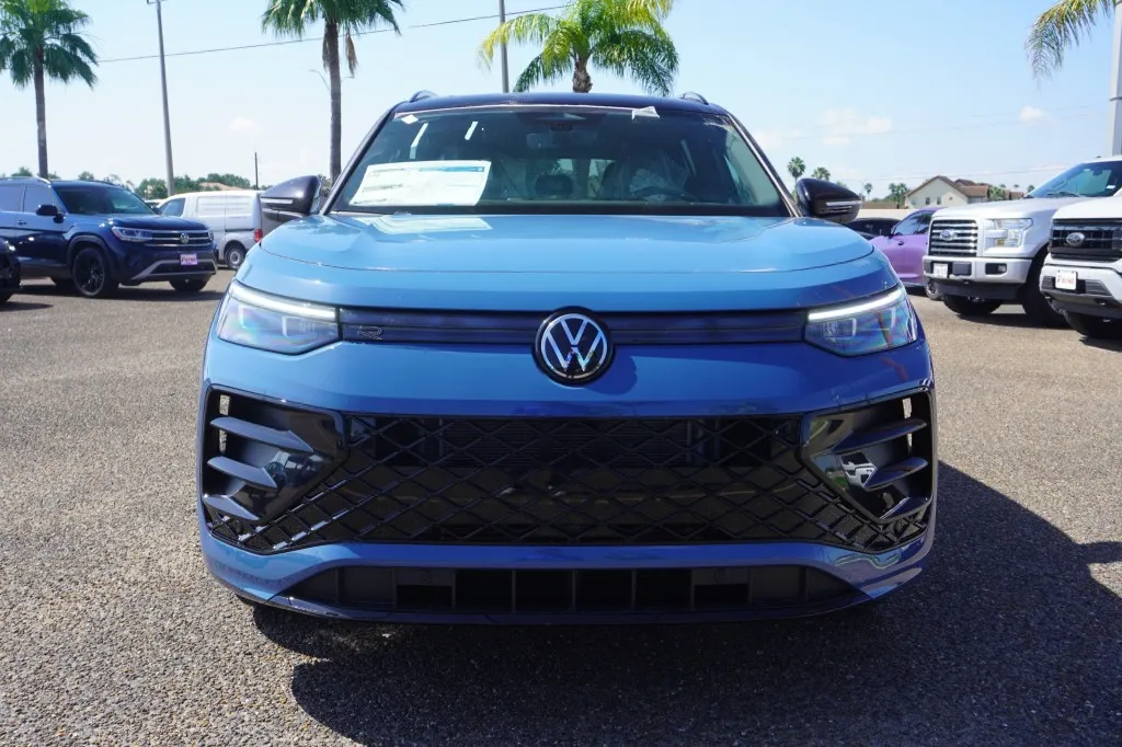 2026 Volkswagen Tiguan SE R-Line Black 2026 Volkswagen Tiguan SE R-Line Black